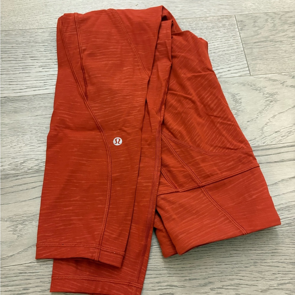 Lululemon Time To Sweat Crop *23"
Stride Emboss Cayenne